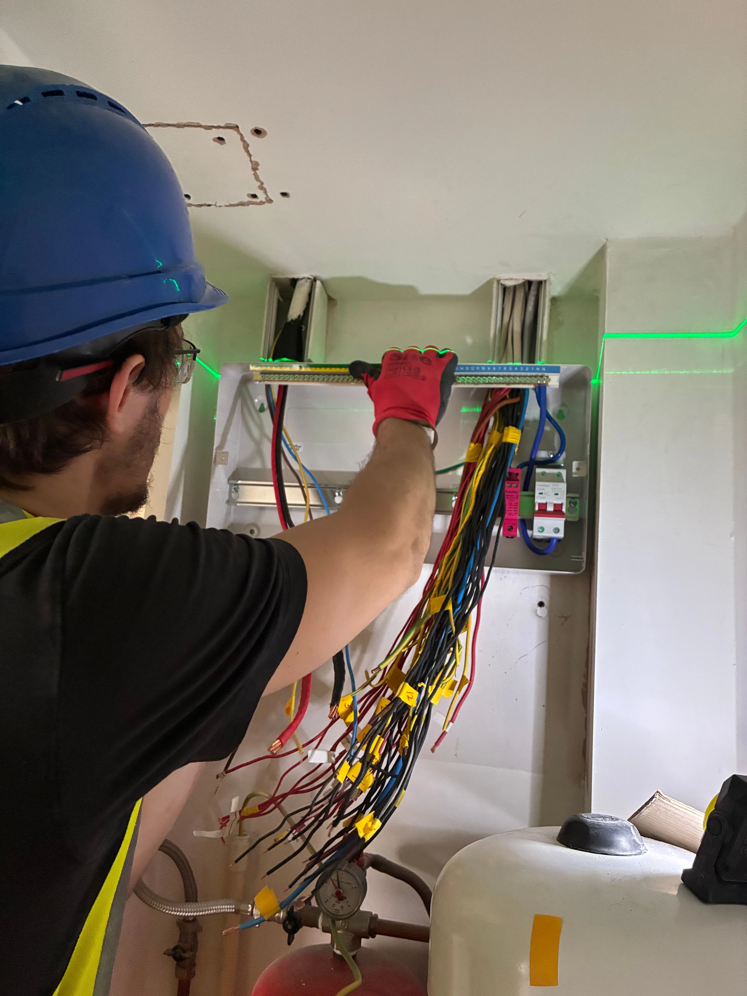 Consumer unit upgrade. London, photo 2