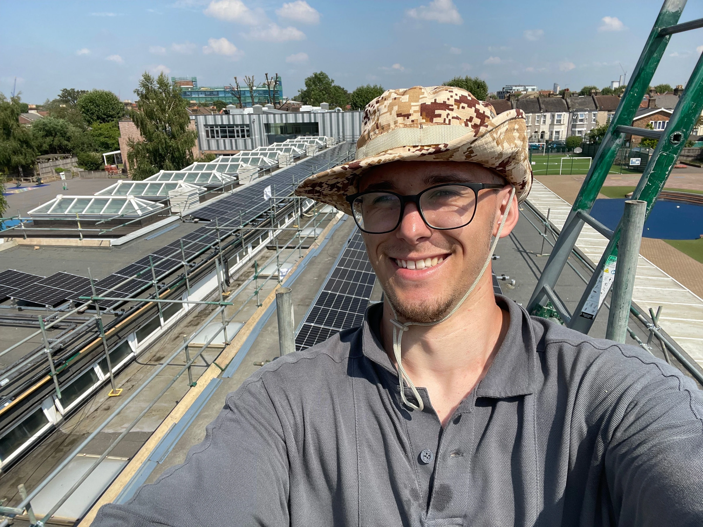 Installation of over 300 solar panels for a commercial job. St.Stephen School and Children's Centre, London, photo 3